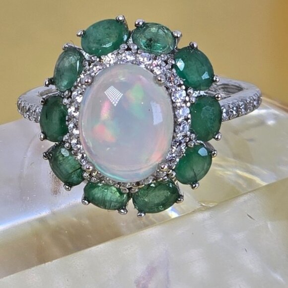 925 Sterling Silver Ring with Natural White Opal 8x10mm & Emerald Gemstones - Picture 7 of 13